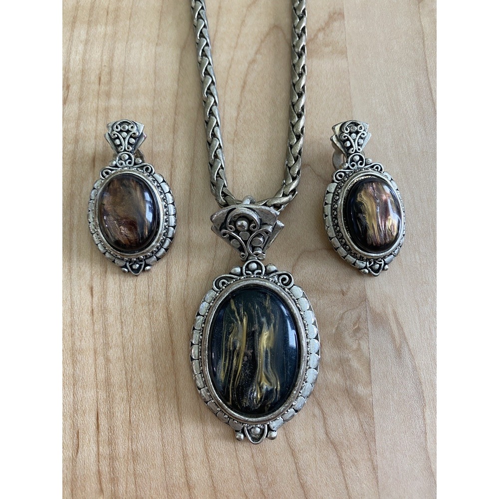 Pendant Chain Clip On Earring set. Ornate silvertone 4 pc lot. Black & Brown